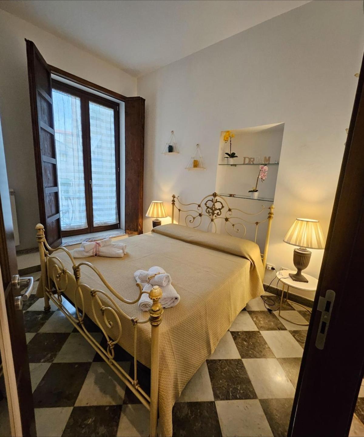 La Rosa Bianca Della Vucciria Palermo Exterior foto